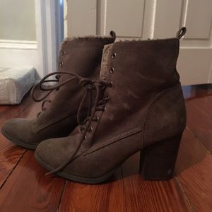 Express Winter Sherpa Boots